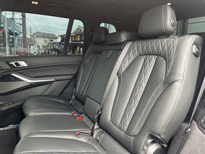 2025 BMW X7 thumbnail 21