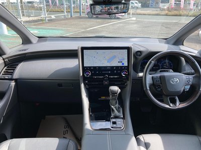 2024 Toyota ALPHARD — фото 8