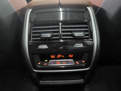 2026 BMW X5 thumbnail 16