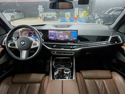 2026 BMW X5 photo 5