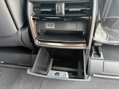 2026 Toyota ALPHARD 缩略图 39
