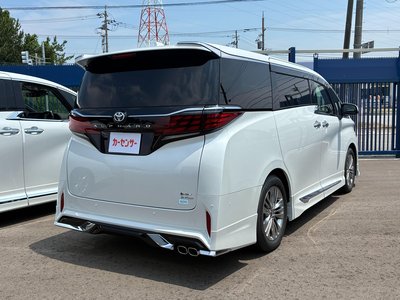 2026 Toyota ALPHARD 照片 8