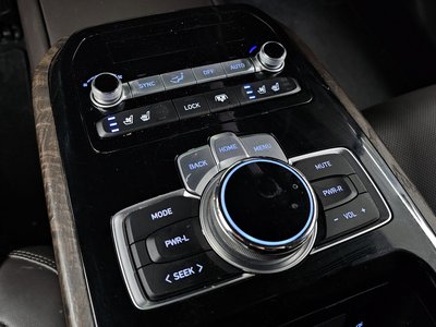 2019 Genesis G90 — миниатюра 19