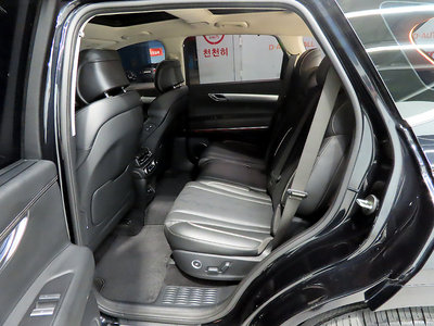 GENESIS GV80 - 4