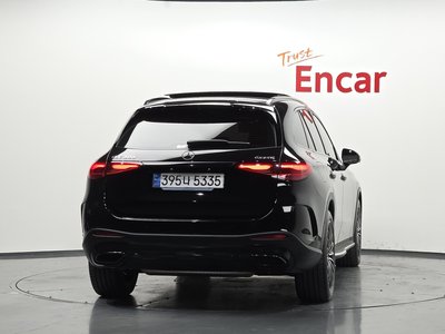 MERCEDES-BENZ GLC - 4