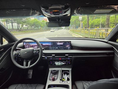 GENESIS G80 (RG3) - 8
