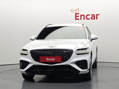 صورة 2 لـ 2021 Genesis GV70
