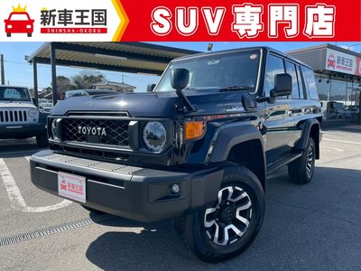TOYOTA LAND CRUISER 70 - 1