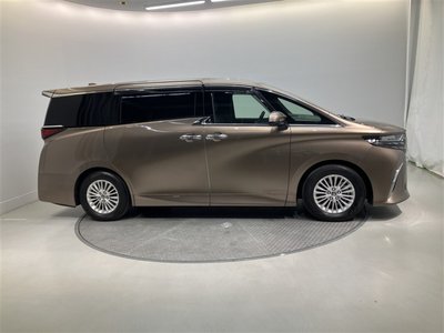 TOYOTA ALPHARD - 3