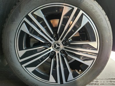 MERCEDES-BENZ EQS - 6