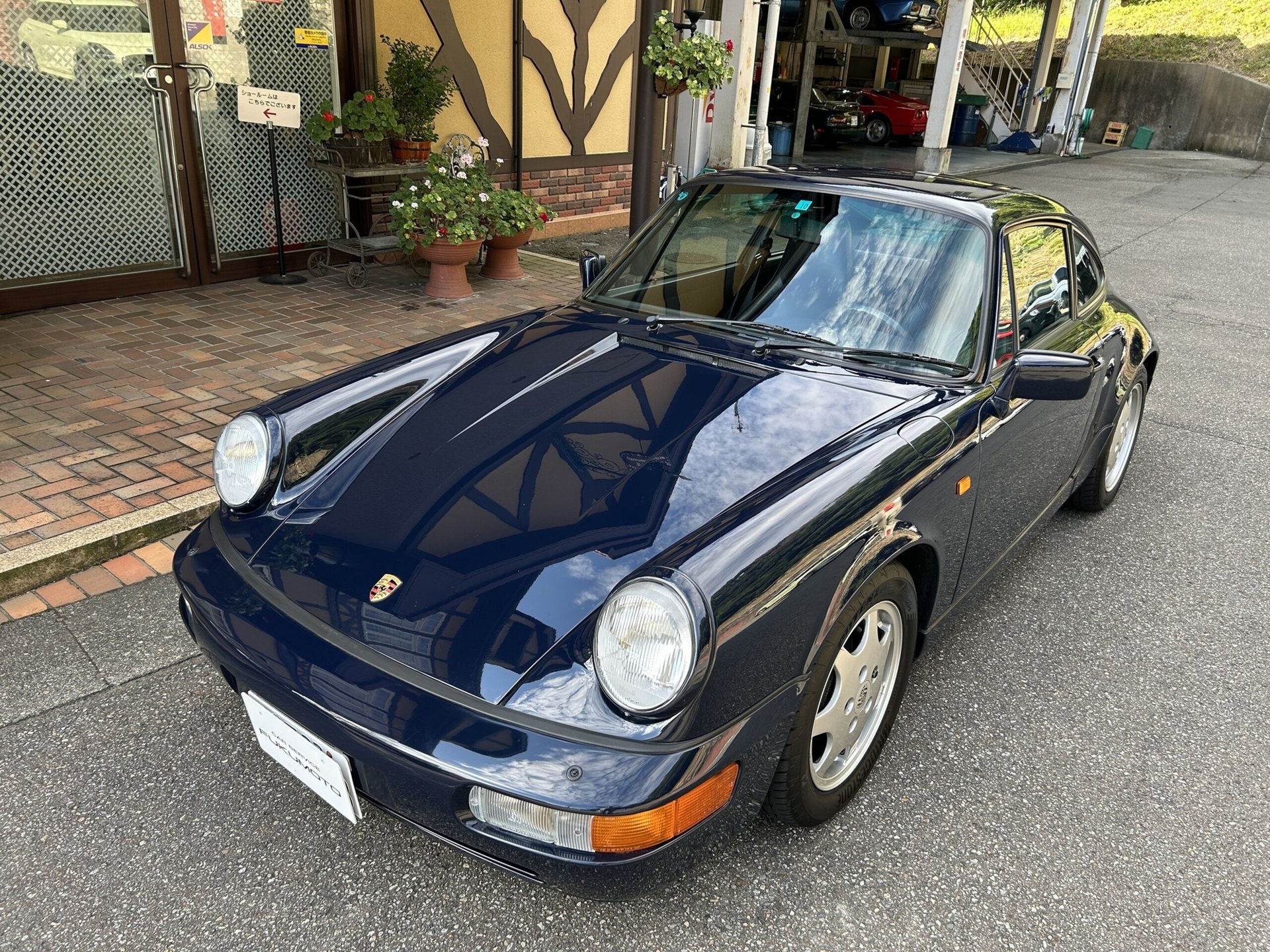 PORSCHE 911 - View 1