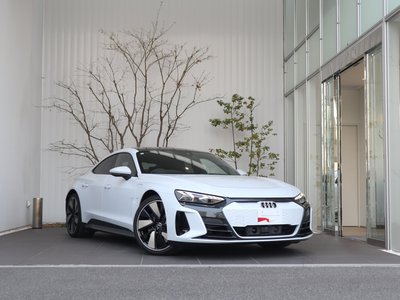 AUDI E-TRON GT QUATTRO - 4