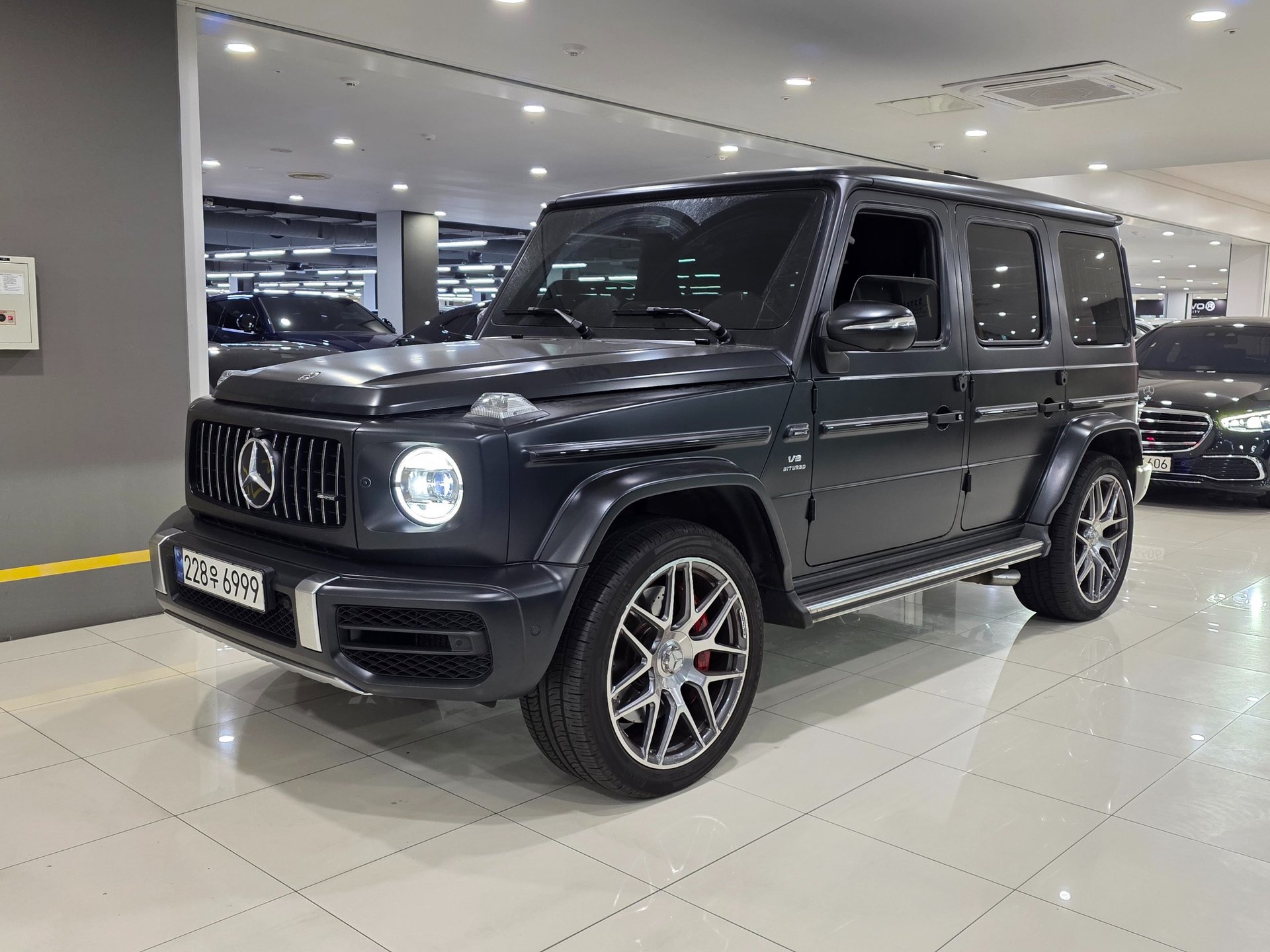 MERCEDES-BENZ G-CLASS - View 1