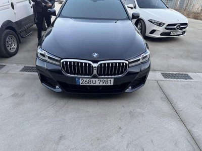 BMW 5 SERIES