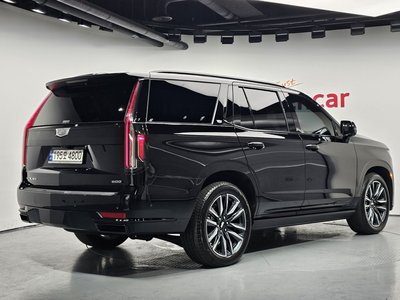 2023 Cadillac ESCALADE 5TH GENERATION 照片 4