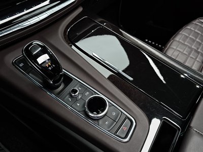 2023 Cadillac ESCALADE 5TH GENERATION — миниатюра 12