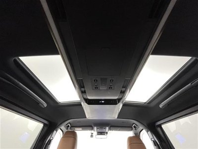 TOYOTA VELLFIRE - 3