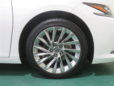 2022 Lexus ES 缩略图 20