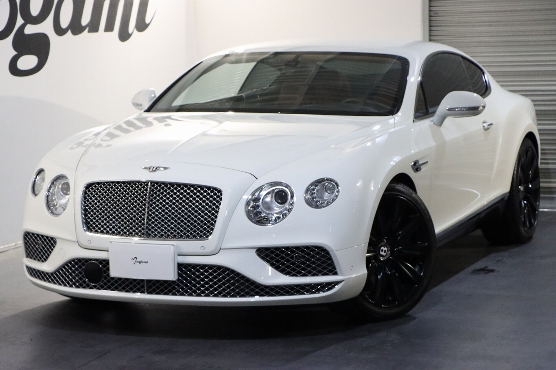 BENTLEY CONTINENTAL - View 1