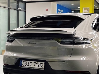 2022 Porsche CAYENNE thumbnail 20
