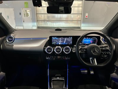 MERCEDES-BENZ GLA - 5