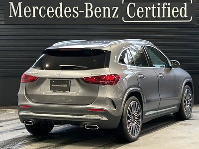 MERCEDES-BENZ GLA - 4