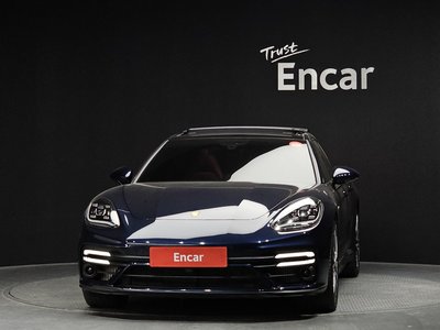 PORSCHE PANAMERA - 2