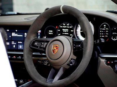 PORSCHE 911 CABRIOLET - 3