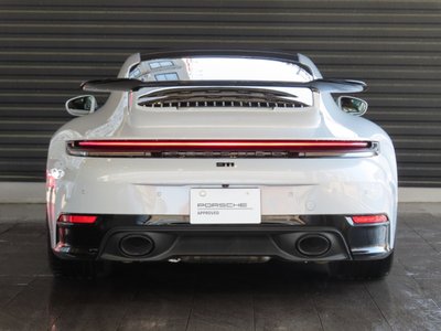 PORSCHE 911 - 8