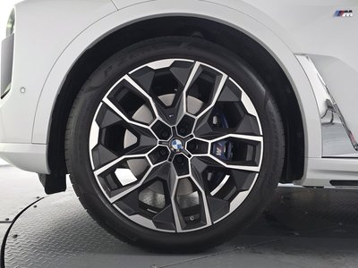BMW X7 - 6