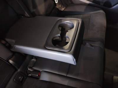 2025 BMW IX1 — миниатюра 37