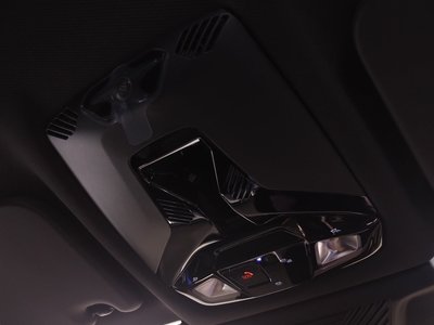2025 BMW IX1 — миниатюра 78