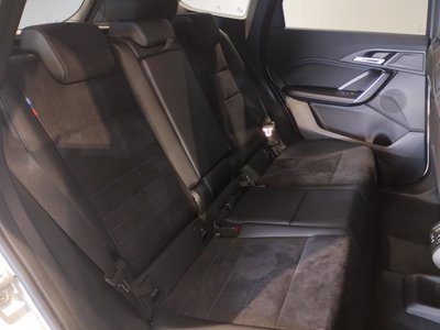 2025 BMW IX1 — миниатюра 34