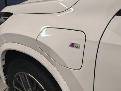 2025 BMW IX1 — миниатюра 24