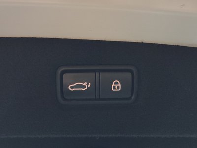 صورة مصغرة 27 لـ 2020 Genesis G90