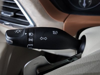 صورة مصغرة 37 لـ 2020 Genesis G90