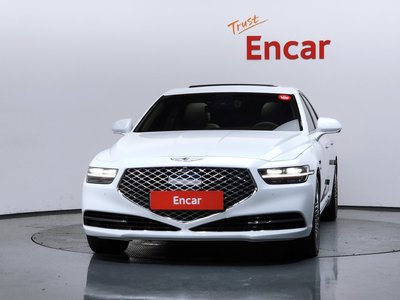 2020 Genesis G90 photo 2