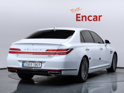 2020 Genesis G90 photo 4