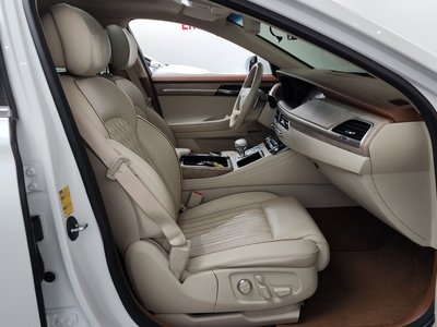 صورة مصغرة 16 لـ 2020 Genesis G90