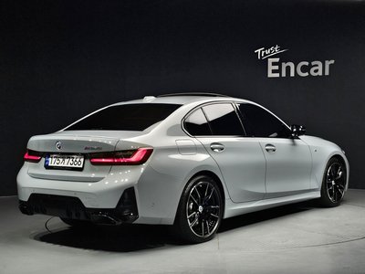 BMW 3 SERIES - 4