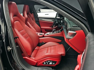 PORSCHE PANAMERA - 10