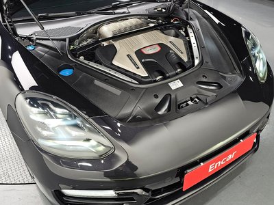 PORSCHE PANAMERA - 7