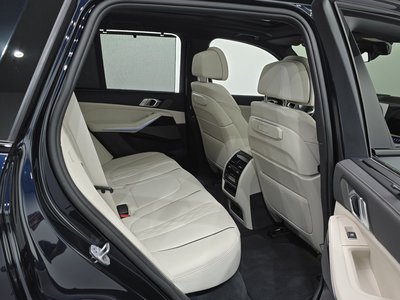 2025 BMW X5 缩略图 17