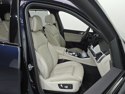 2025 BMW X5 缩略图 16