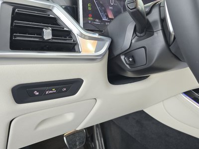 2025 BMW X5 缩略图 25