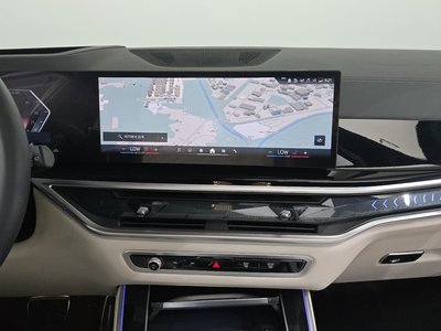2025 BMW X5 缩略图 19