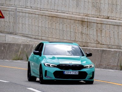 BMW 3 SERIES - 1