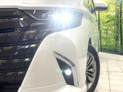 صورة 14 لـ 2023 Toyota ALPHARD
