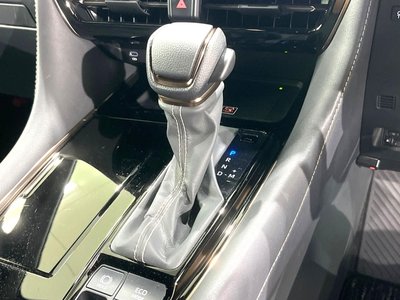 صورة 27 لـ 2023 Toyota ALPHARD