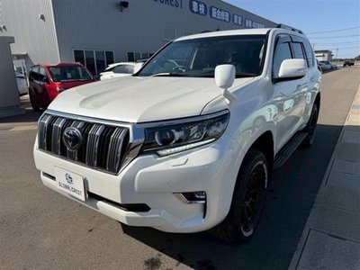 TOYOTA LAND CRUISER PRADO - 3